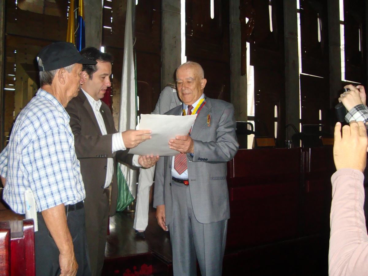 Condecoración Congreso de la República